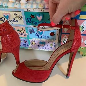 NEW! RARE! Runway ONLY Emilio Pucci Stingray Heels